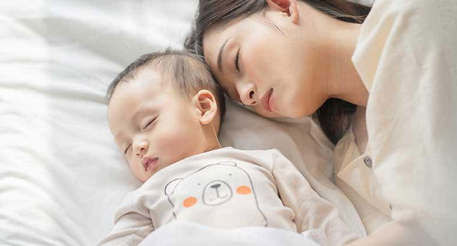 新手媽媽睡眠不足絕對會加速老化